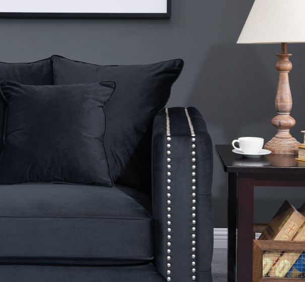 Mayfair Velvet Tufted Chair - Black